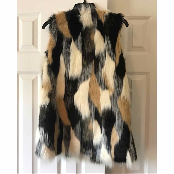 Faux fur vest - Picture 3 of 4
